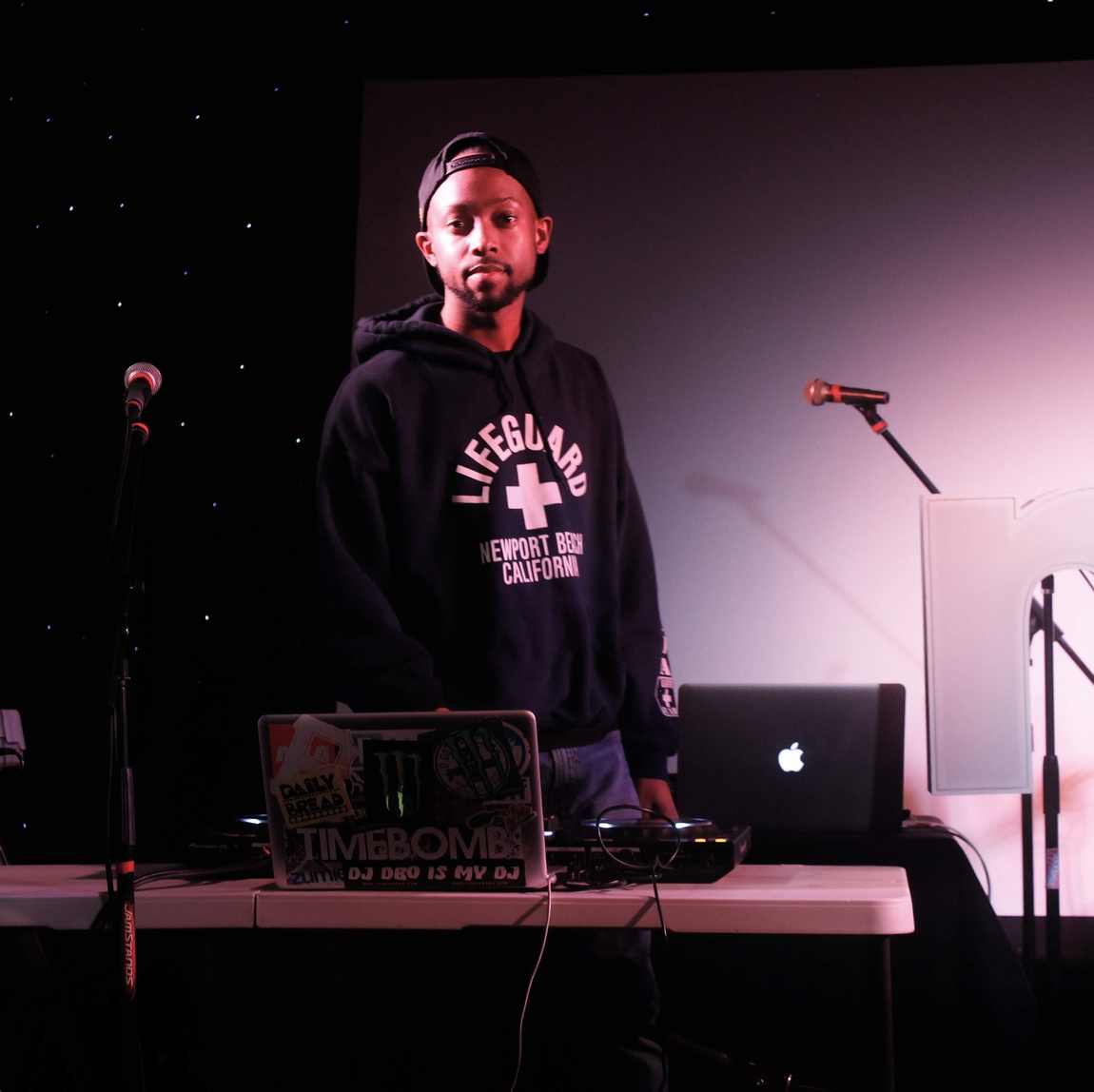 On stage, DJ era